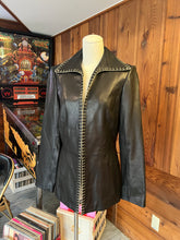 Load image into Gallery viewer, 90s Vintage 100% Genuine Leather Jacket
